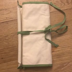 Lush Roll Up Travel Case